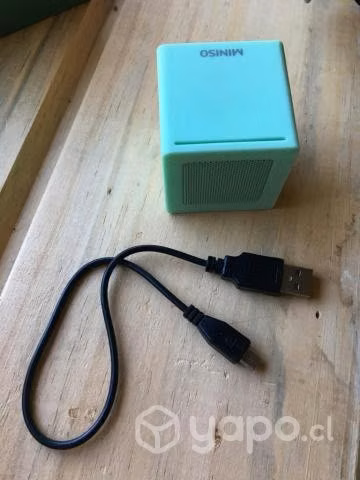 Masajeador Electrico Multifuncional y Parlante