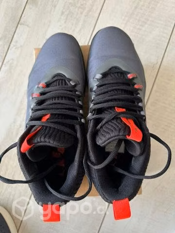 Botas Jordan React Superfly MVP, Talla 9 (42) - Imagen 2