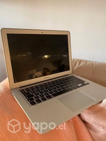 MacBook Air 13 pulgadas conversable