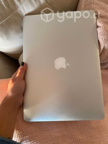 MacBook Air 13 pulgadas conversable