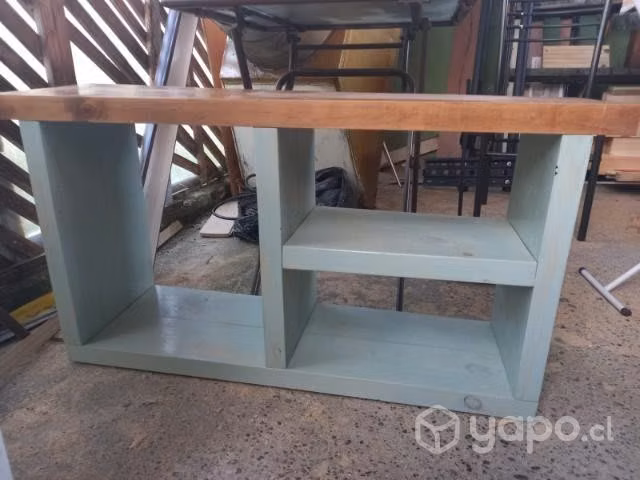 Muebles y artículos de hogar
