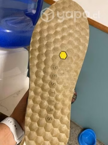 Zapatos marca BestiasXX modelo Gerbo (nuevos)