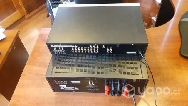 Amplificador por Etapas separas LUXMAN C-03/M-03