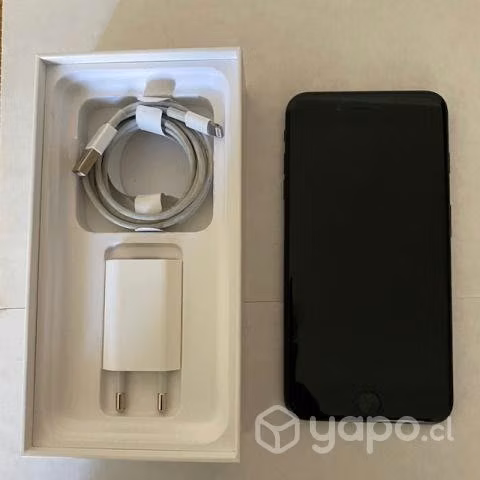 IPhone 7 Pluss, 32 GB como nuevo , negro mate