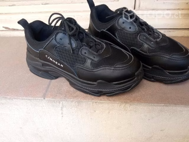 Zapatillas c Morán buen estado 38