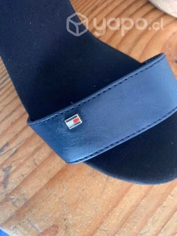 Chalas nuevas Tommy Hilfiger