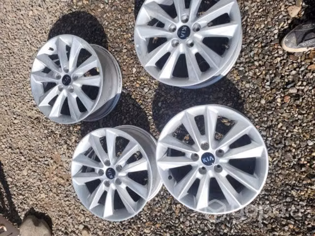 Llantas kia sorento nuevas las 4 - Imagen 2