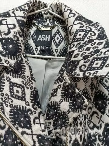 Chaqueta Ash talla 36 - Imagen 2