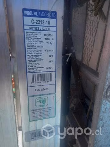 Escalera Tijera Aluminio 175 kg 10 peldaños