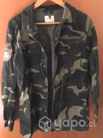 chaqueta semi nueva