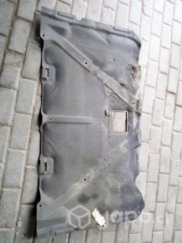 Tapiz capot Ford Ranger Tailandesa 
