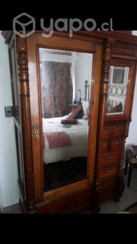 Hermoso Ropero antiguo - Imagen 3