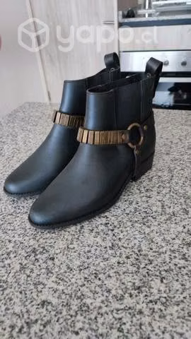 Zapatos de fiesta , muy buena calidad