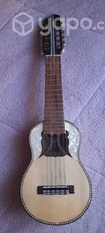 Charango Boliviano Markama
