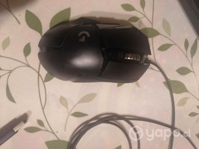 Logitech G502 Hero con cable casi nuevo - Imagen 6