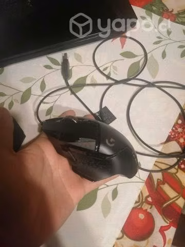 Logitech G502 Hero con cable casi nuevo - Imagen 3