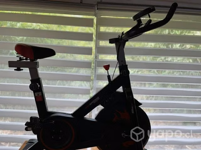 bicicleta estática casi sin uso