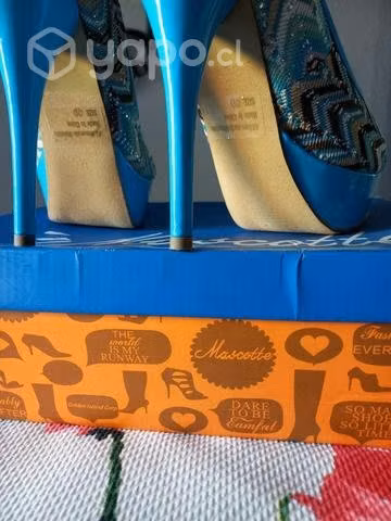 Hermosos tacones de fiesta - Imagen 3
