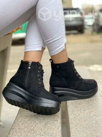 Hermoso botín a la moda muy cómodo blandito y livi - Imagen 4
