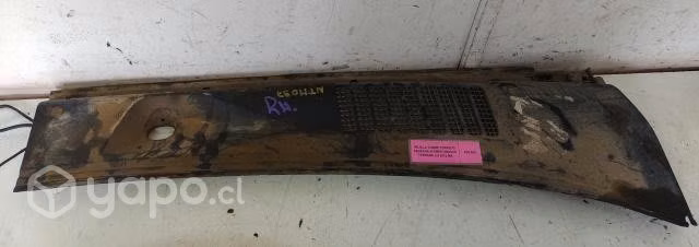 Rejilla Cubre Torpedo Derecha (NTM097) Nissan Terr