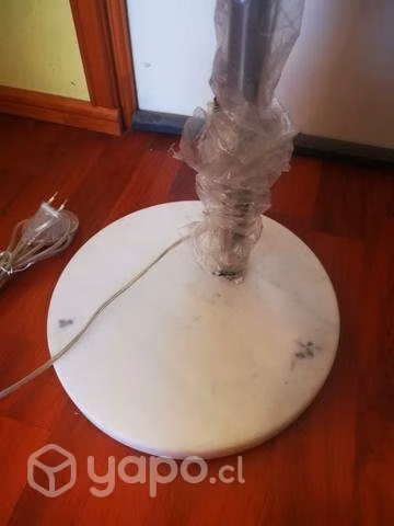 Lámparade pie con base de mármol - Imagen 2