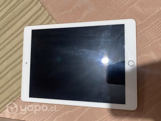 IPad 6th generación rosado - Imagen 2