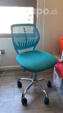 Escritorio con silla y mueble auxiliar o velador - Imagen 5