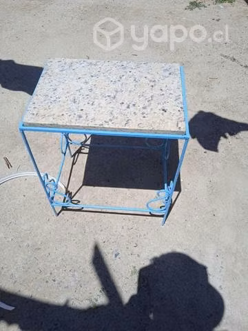 Mesa de centro con plataforma de marmol