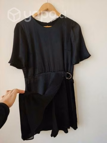 Vestido Short (Mono)Satin, marca Zara Talla L