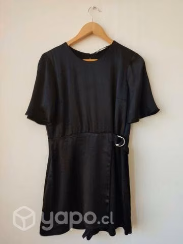 Vestido Short (Mono)Satin, marca Zara Talla L