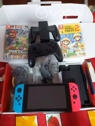 Nintendo Switch Edicon 2 (CONVERSABLE)