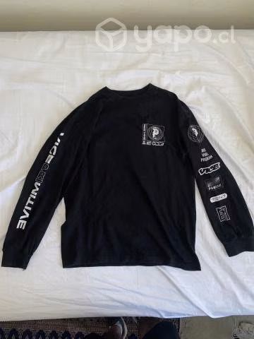 Polera Negra Manga Larga - Imagen 2