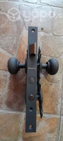 Cerradura embutir con placa oister trancura acceso