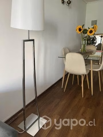 Lámpara de pie
