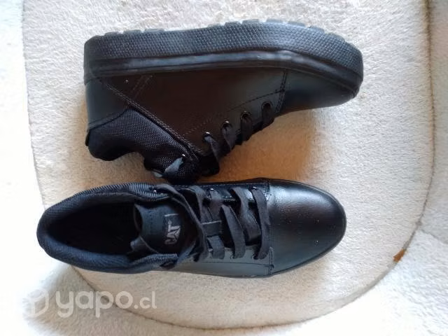 Zaaptillas con menos de 2 veces de uso