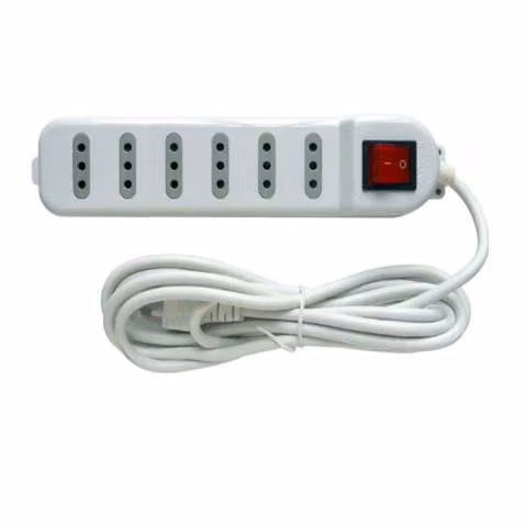 Alargador 6 tomas 3 metros. switch on/of. blanco