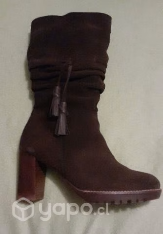 Botas