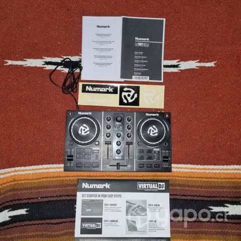 Numark Party Mix