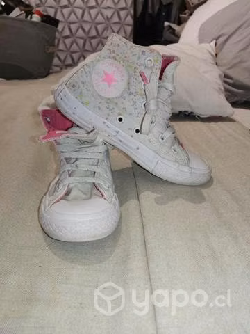 Zapatillas converse y zapatos colegio - Imagen 3