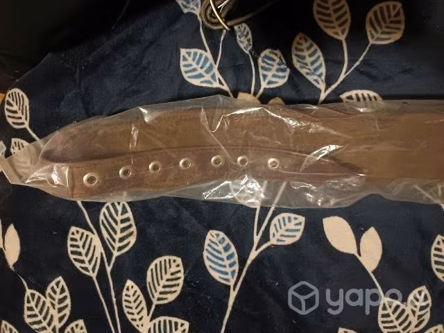 Cinturón y estrobo de cuero