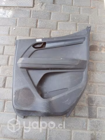 Tapiz puerta trasera derecha chv New Dmax 2017