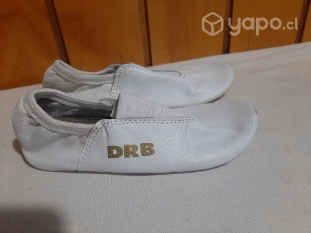 Zapatillas chicle marca DRB nro. 29 nuevas - Imagen 3
