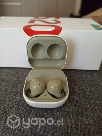 Samsung Galaxy S20 FE con Galaxy Buds 2 - Imagen 3