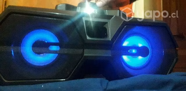 Parlante con bluetooth