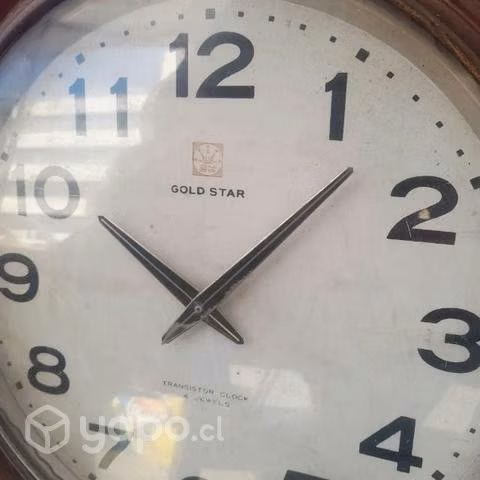 Antiguo Reloj de madera - Imagen 2