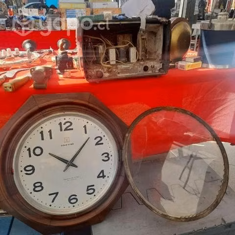 Antiguo Reloj de madera - Imagen 3
