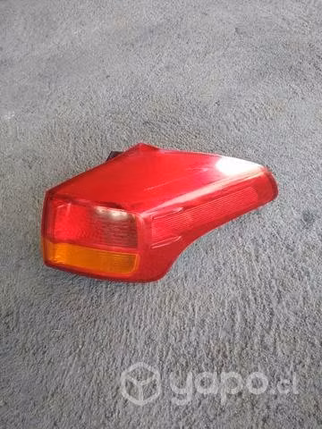 Foco trasero Toyota Rav4 12 al 15 derecho rh
