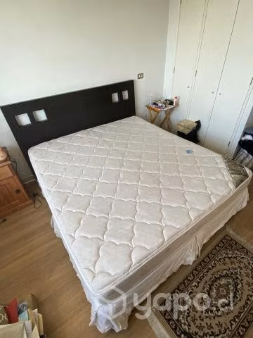 Cama King + base dividida + respaldo + colchón