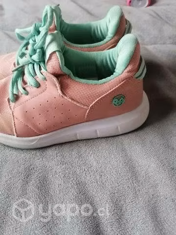 Zapatilla n 32 - Imagen 2