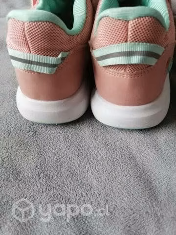 Zapatilla n 32 - Imagen 3